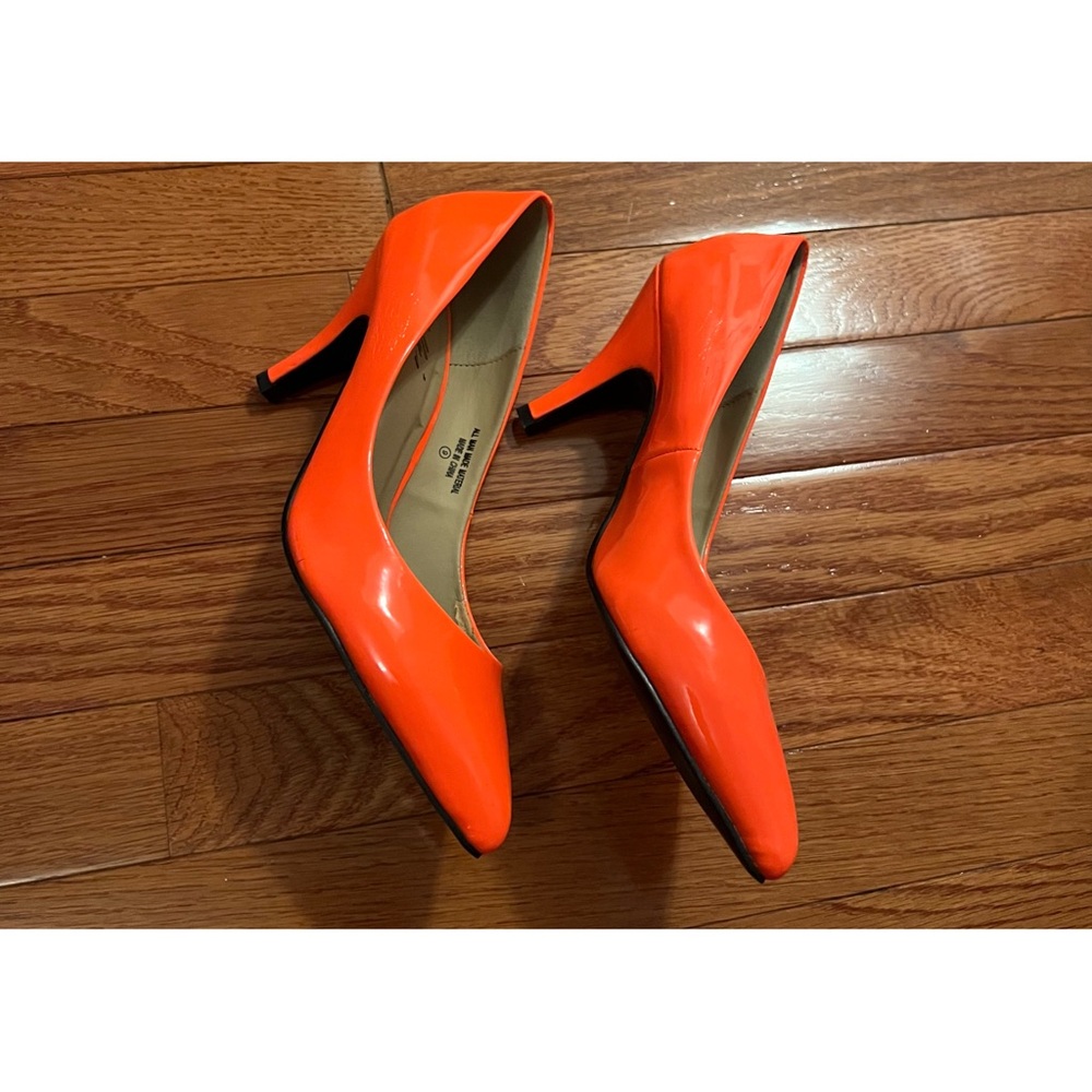 Shelly’s Neon Orange Heels - Picture 2 of 8
